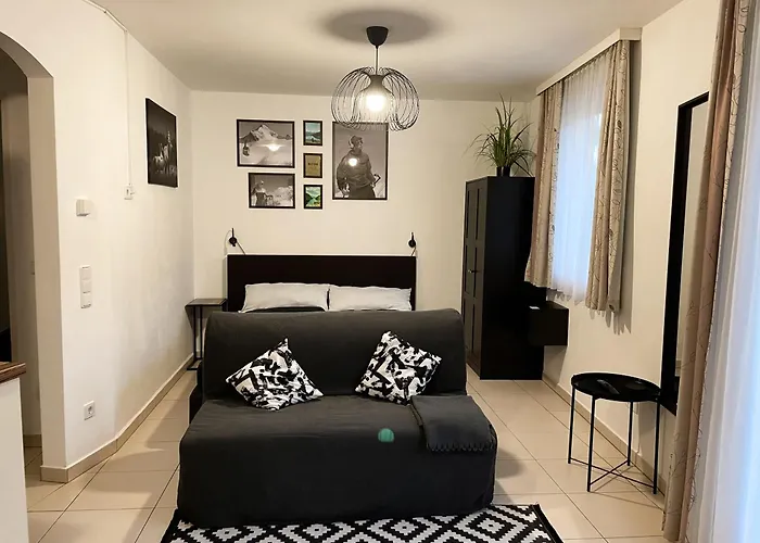 アパート Alpzbase カプルーン